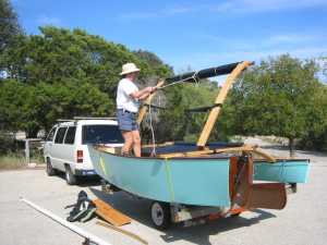 Raising the Outrigger - Click to see larger image